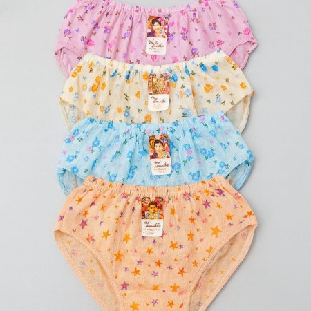 Celana dalam motif bunga kecil cream