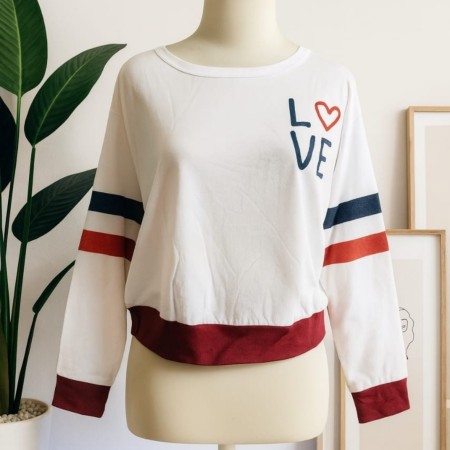 baju crop love putih motif garis