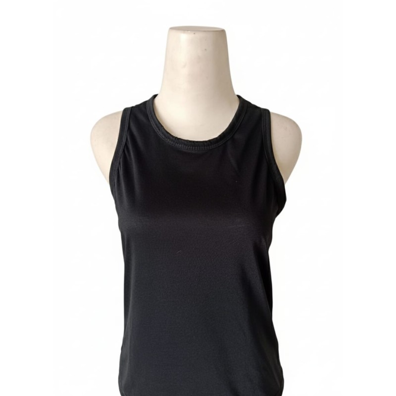Tanktop type C merek W@W, ukuran all size warna hitam Tanktop type C merek W@W, ukuran all size warna hitam