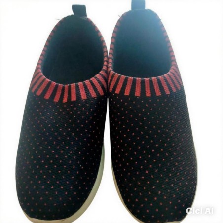 Sepatu flat tanpa tali garis hitam pink