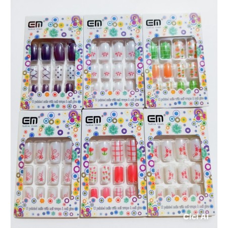 Set kuku palsu random