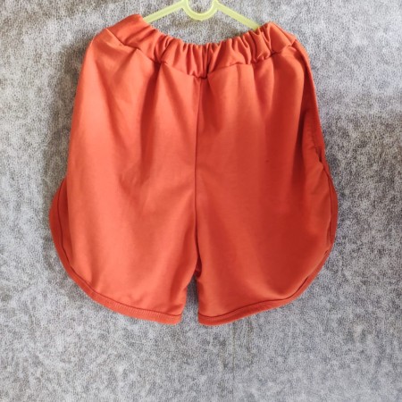 Celana pendek modern orange