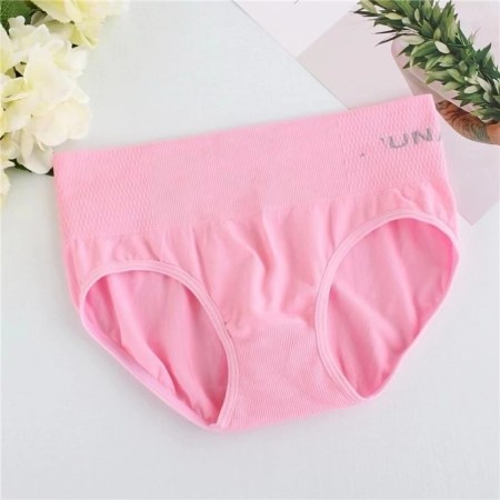 Celana dalam warna