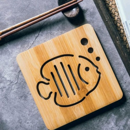 Tatakan serba guna motif ikan