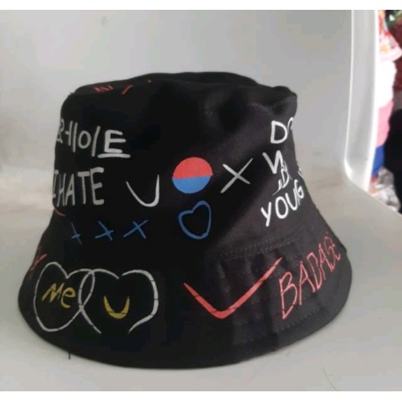 Topi bucket pria wanita kpop bolak balik badas hitam(GKS Legok)
