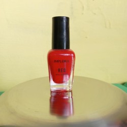 Implora Nail Polish merah (GKS Legok)