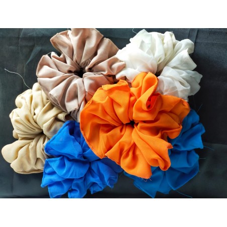Ikat rambut cepol warna coklat muda(GKS Legok)
