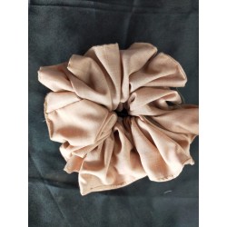 Ikat rambut cepol warna coklat muda(GKS Legok)