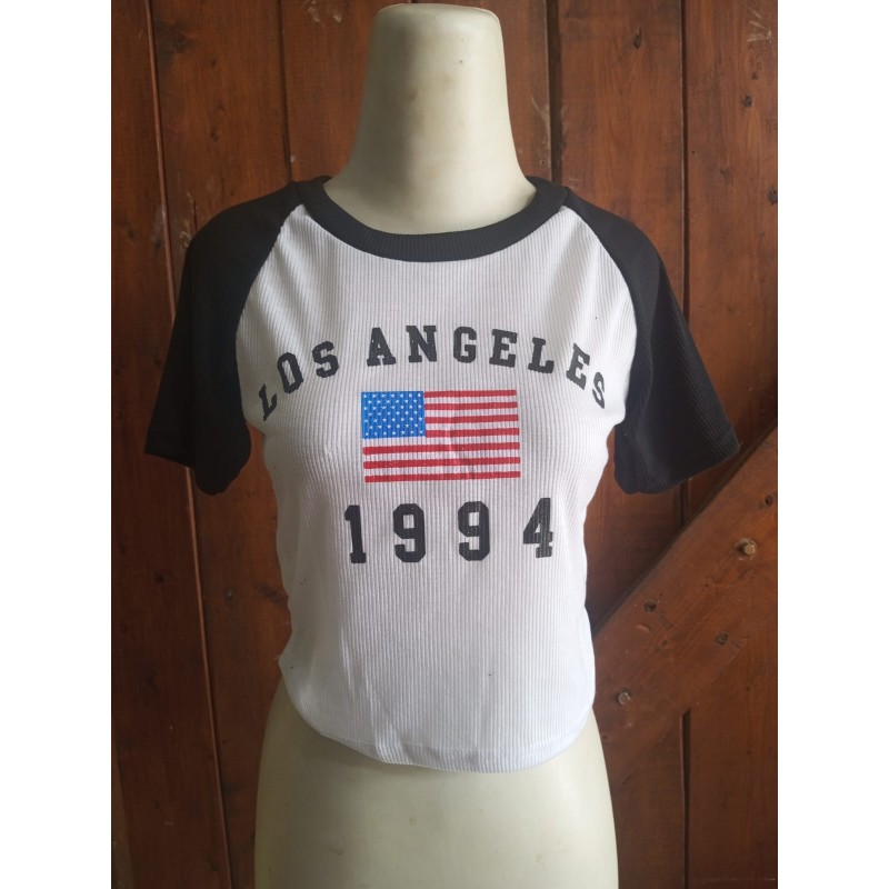 Te crop lengan pendek los angeles putih(GKS Legok)