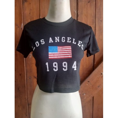 Te crop lengan pendek los angeles hitam (GKS Legok)
