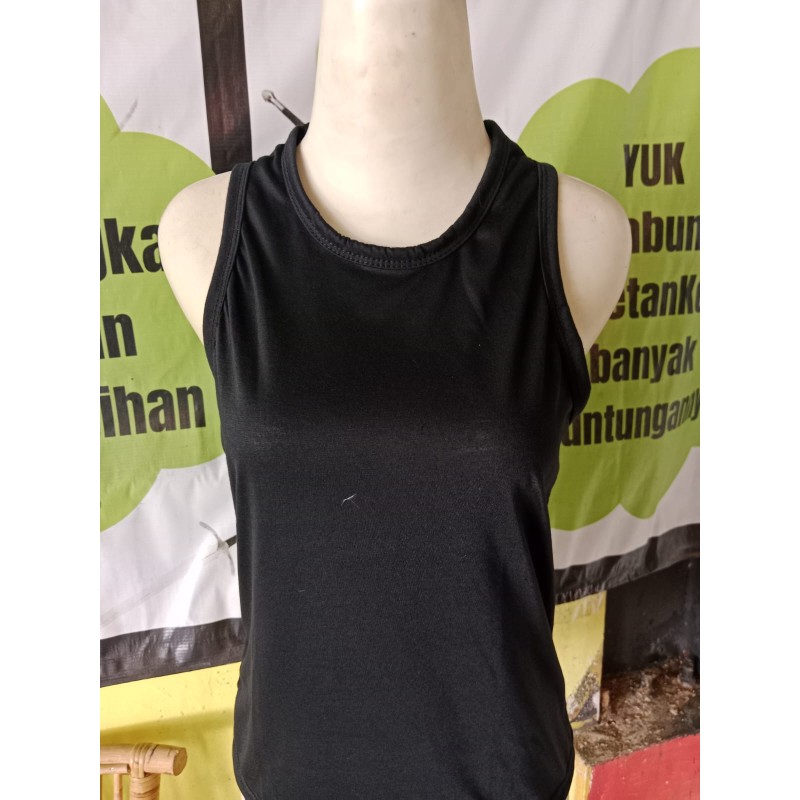 Tanktop Crop Model C Merek W@W Hitam  (GKS Legok)