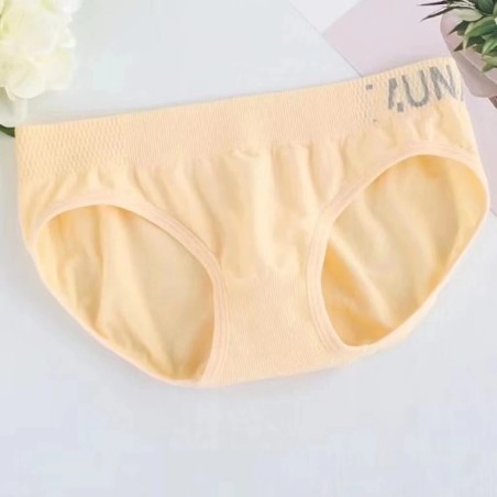 Celana dalam warna cream (GKS Legok)